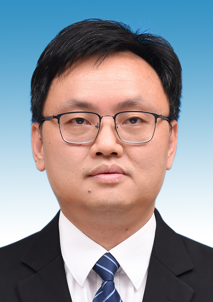 常务副院长 秦祖赠